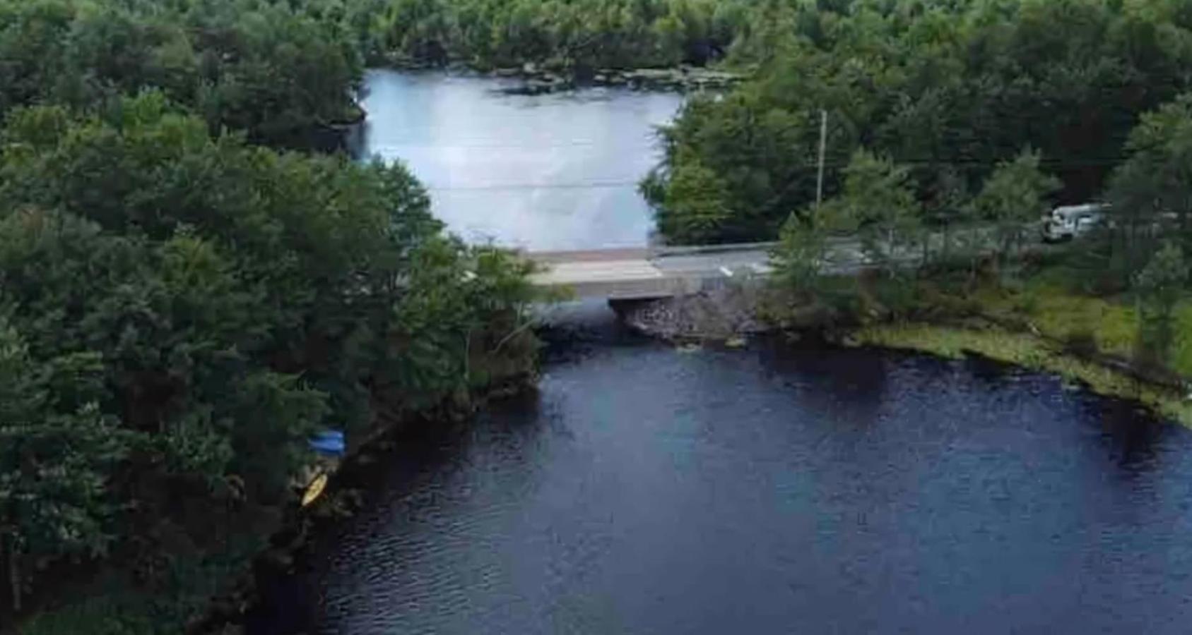 Peaceful Pocono Home With Hot Tub, Gym, & Office Long Pond Bagian luar foto